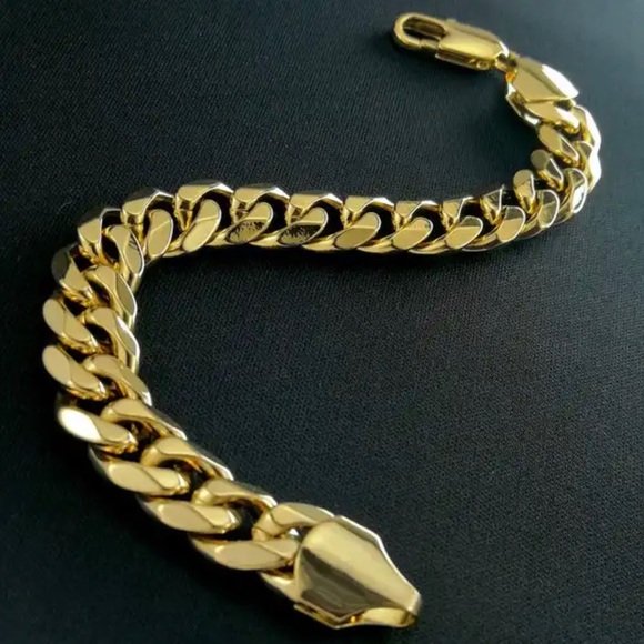 Gold Plated Bracelet - Picture 2 of 6